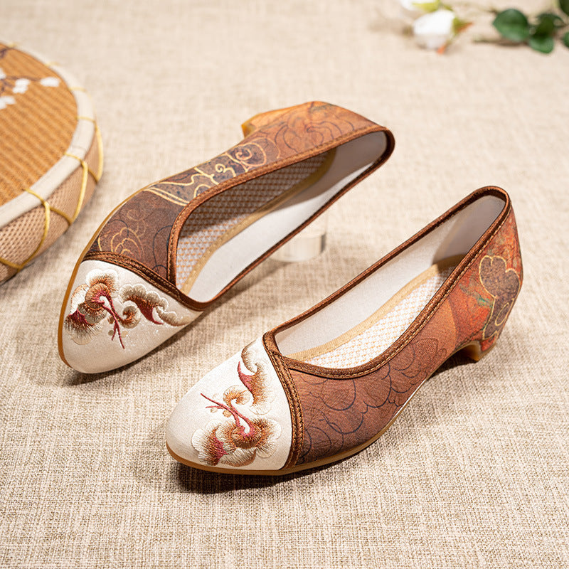 Embroidered Ethnic Style Flats
