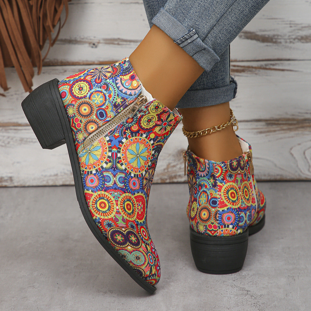 Pattern Short Boots