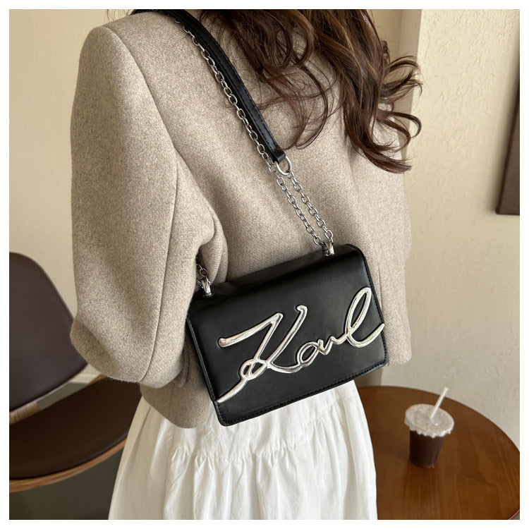 Simple Messenger Bag