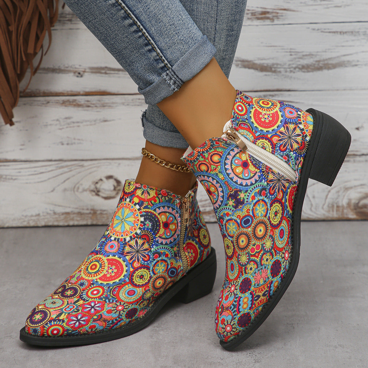 Pattern Short Boots
