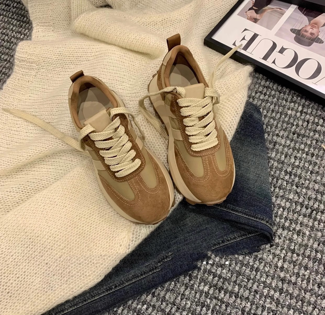 Thick Bottom Color Matching Casual Shoes