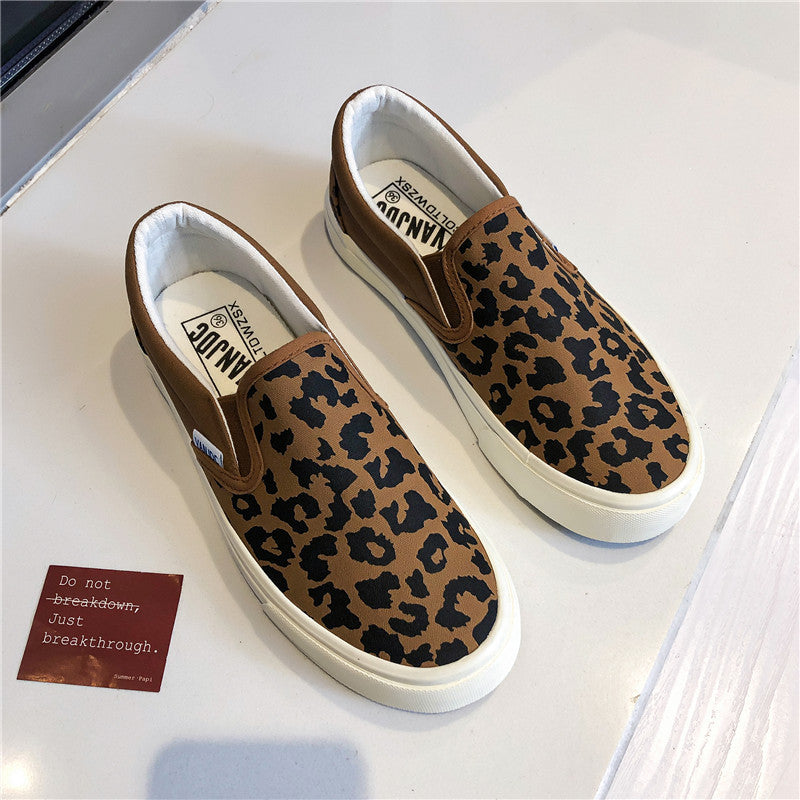 Versatile Slip-on Leopard Print Canvas Shoes