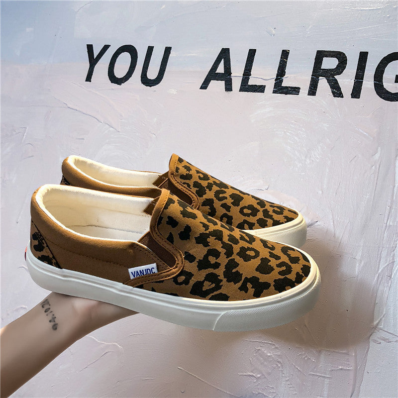 Versatile Slip-on Leopard Print Canvas Shoes