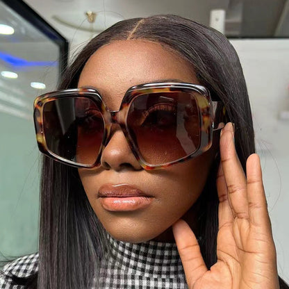 Special-Shaped Glasses