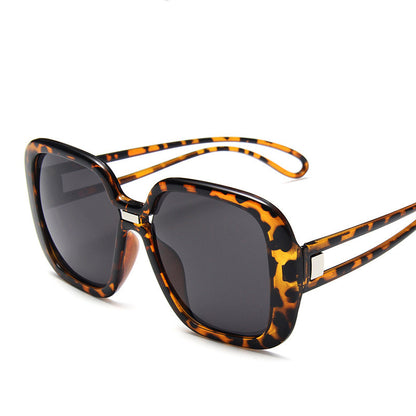 Large Gradient Personality Sunglasses