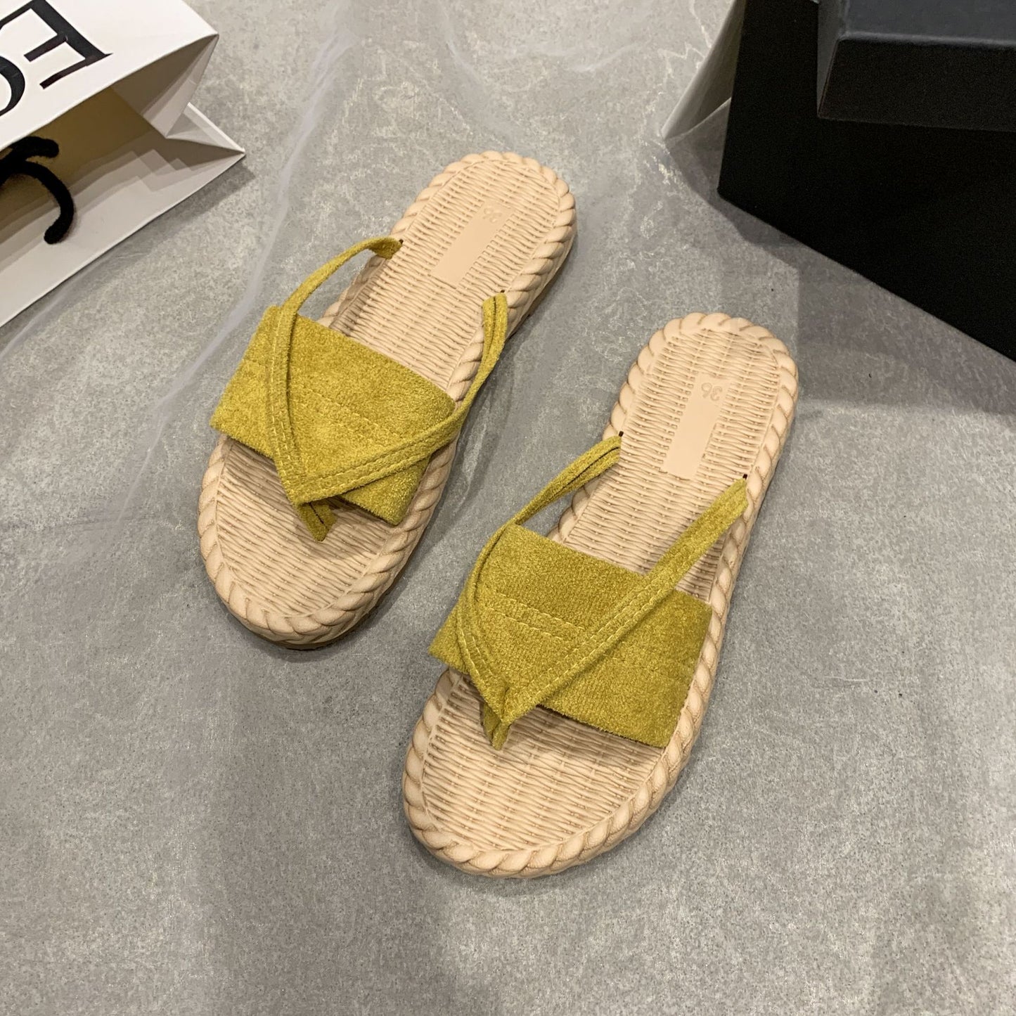 Seaside Flat Slippers