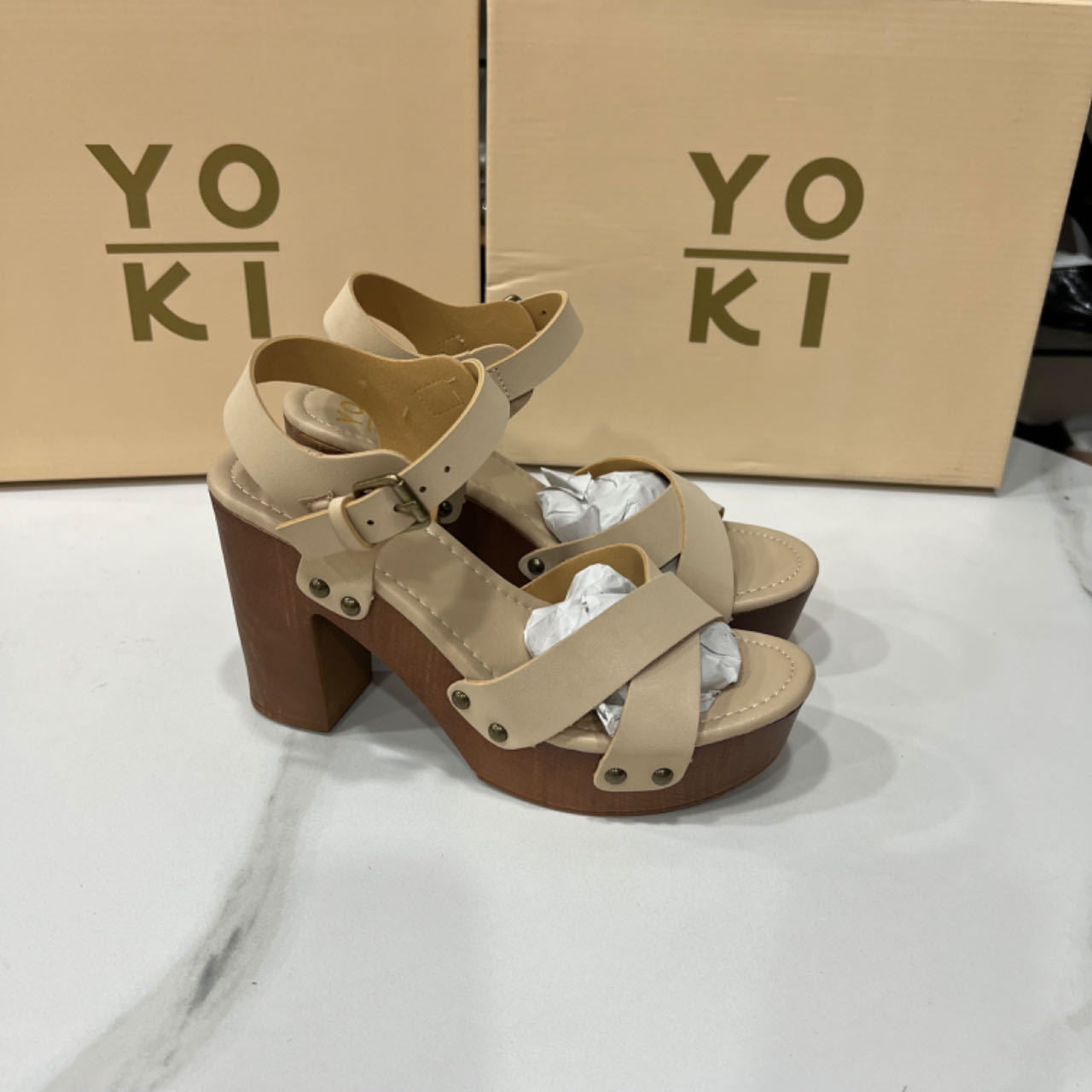 Buckle Chunky Heel Open Toe Sandals